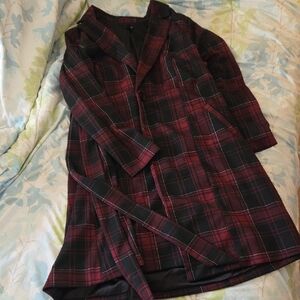 Torrid Burgundy and Black Plaid Trench Coat Sz:00 (10/12) With POCKETS